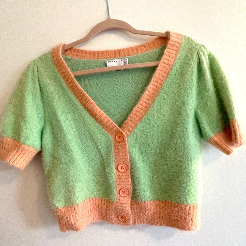 Short Sleeve Soft Cardigan in Green/Rose (M)